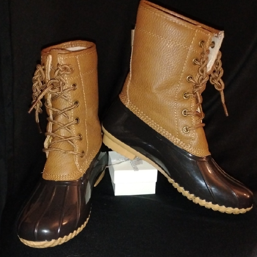 JBU Duck Boots